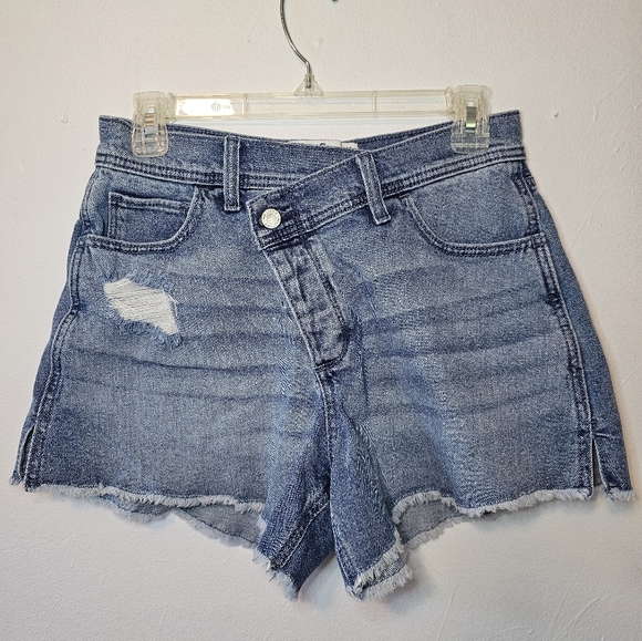 Hollister Denim Shorts - Picture 4 of 5